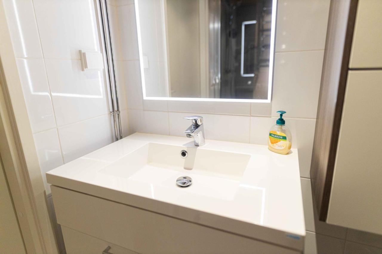 Apartment Rovakatu D28 ロヴァニエミ エクステリア 写真