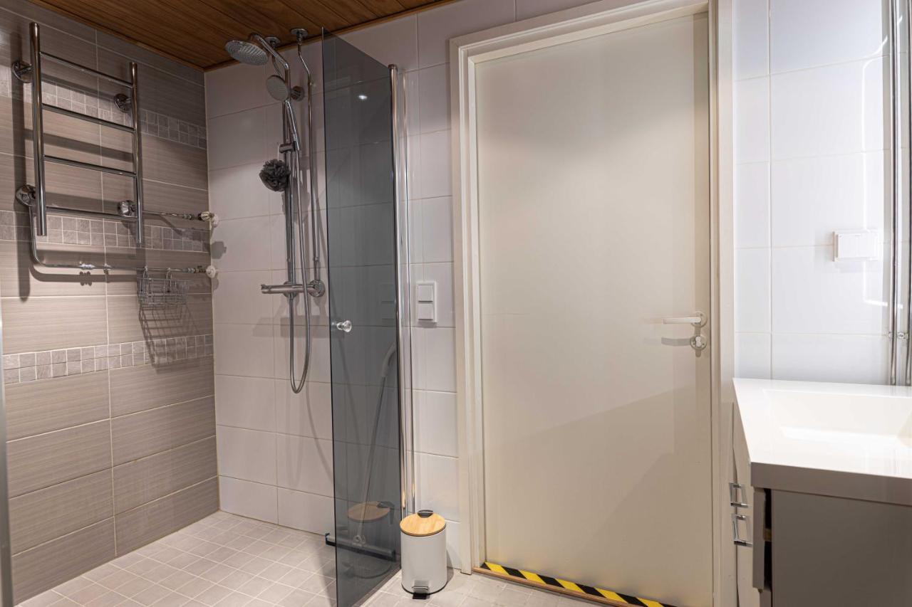 Apartment Rovakatu D28 ロヴァニエミ エクステリア 写真